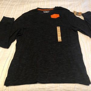 Urban Large black long sleeve T-shirt